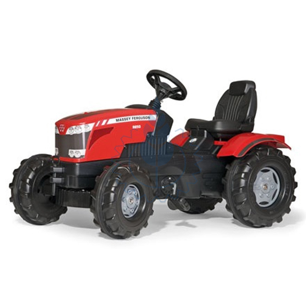 Traktor MF 8650